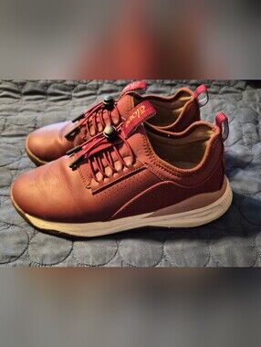 Clove Burgundy Tennis Shoe Size 7